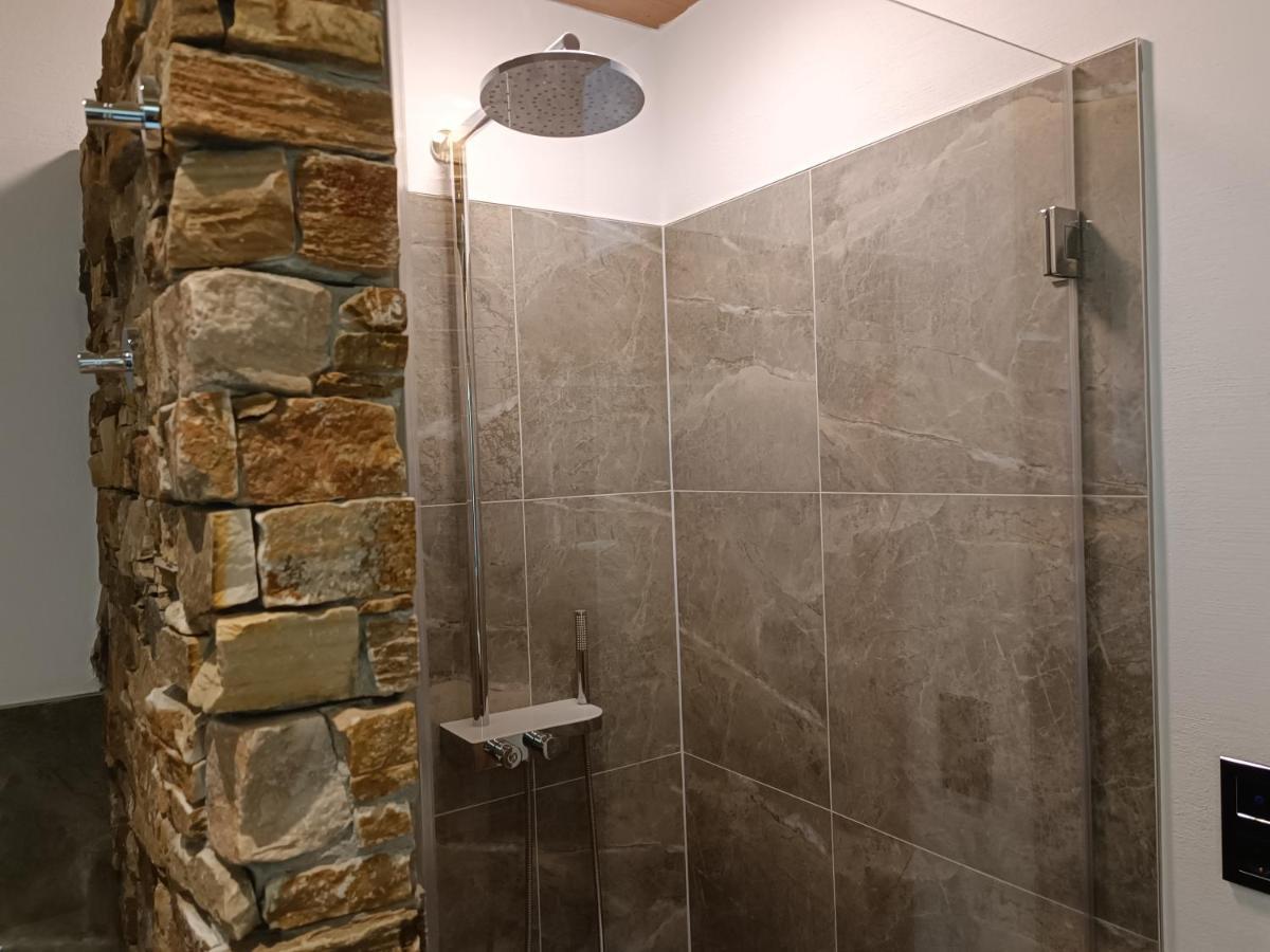 Luxus Ferienwohnung Chalet Seenaehe Schalkenmehren Bagian luar foto