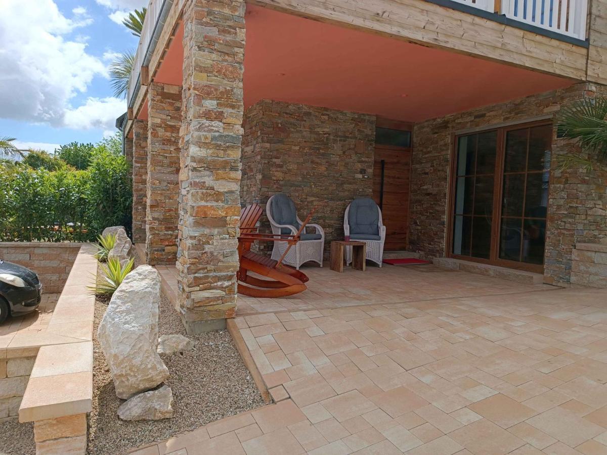 Luxus Ferienwohnung Chalet Seenaehe Schalkenmehren Bagian luar foto